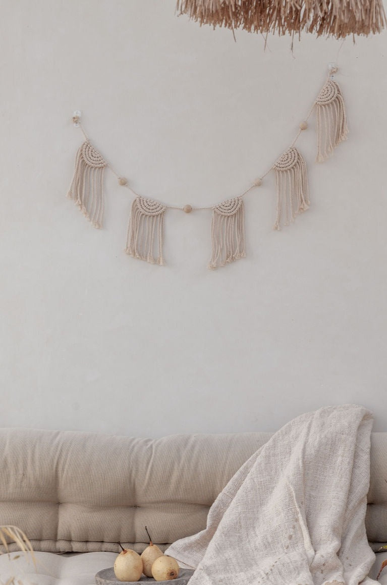 Iris Macrame Garland